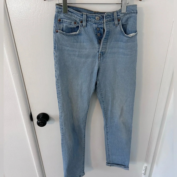 Levi's Denim - Levi’s 501 straight leg high waist light wash jeans